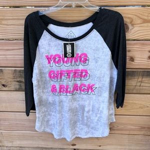 Well Worn Woman’s XXL T-Shirt “Young Gifted & Black” NWT
